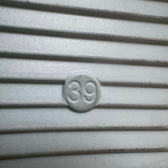 Bonavi Anti-stress Skateboard Sneakers Sz 39 Crystal Embellished Lace Eyelets - Picture 14 of 15